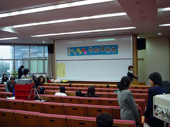 ��P�O�񎕉Ȃ̃A�C�f�A�̌����\�𗬉�